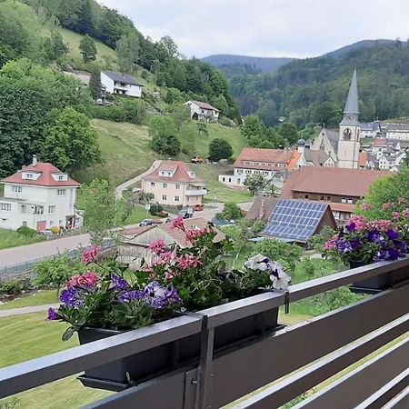 Steepleview House, Renchtalblick Apartment - Cozy & Serene Apartment For 2 Bad Peterstal-Griesbach Exterior photo